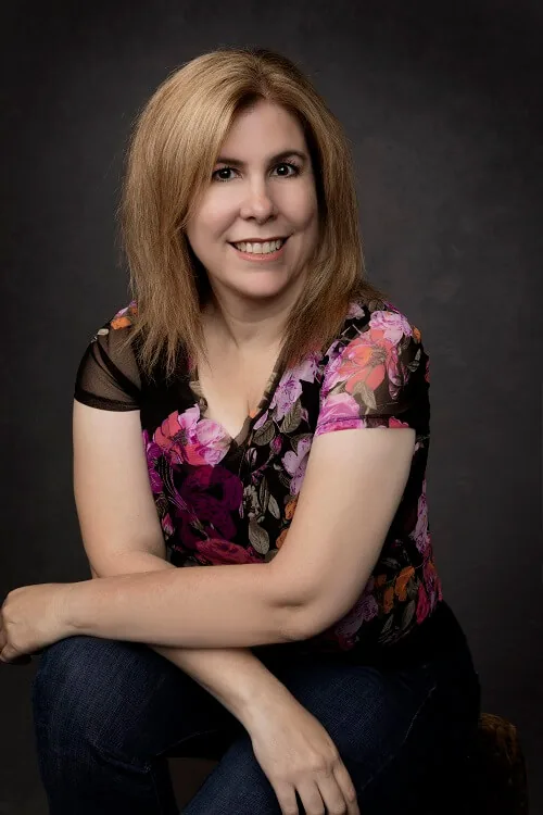 Portrait of photographer Noele Dodson